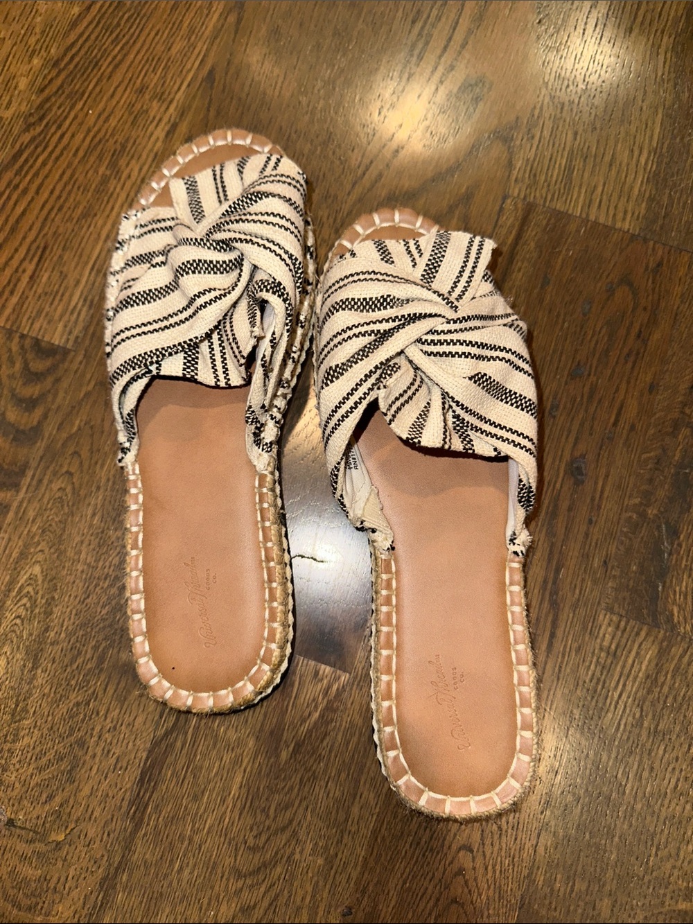 Universal Thread Cream & Black Knotted Espadrille Slide Sandals